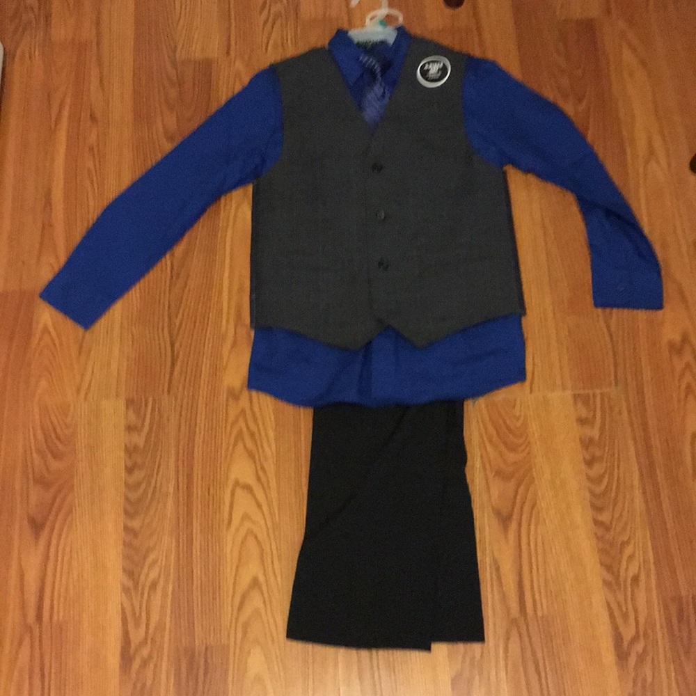 Tuxedo for kids size 12